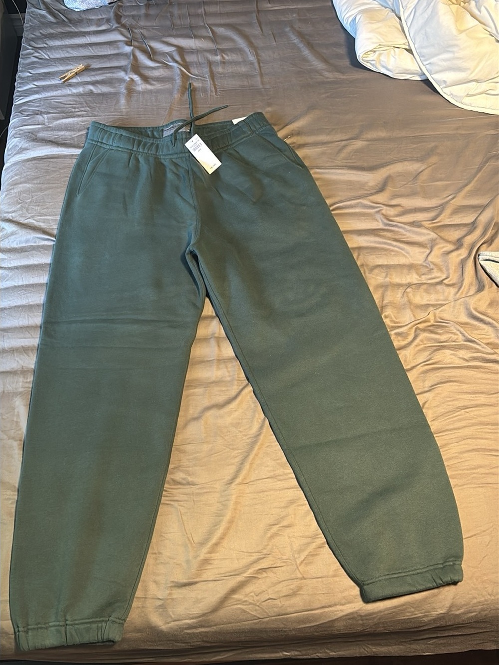 Abercrombie baggy Green Sweatpants - Comfortable Everyday Bottoms